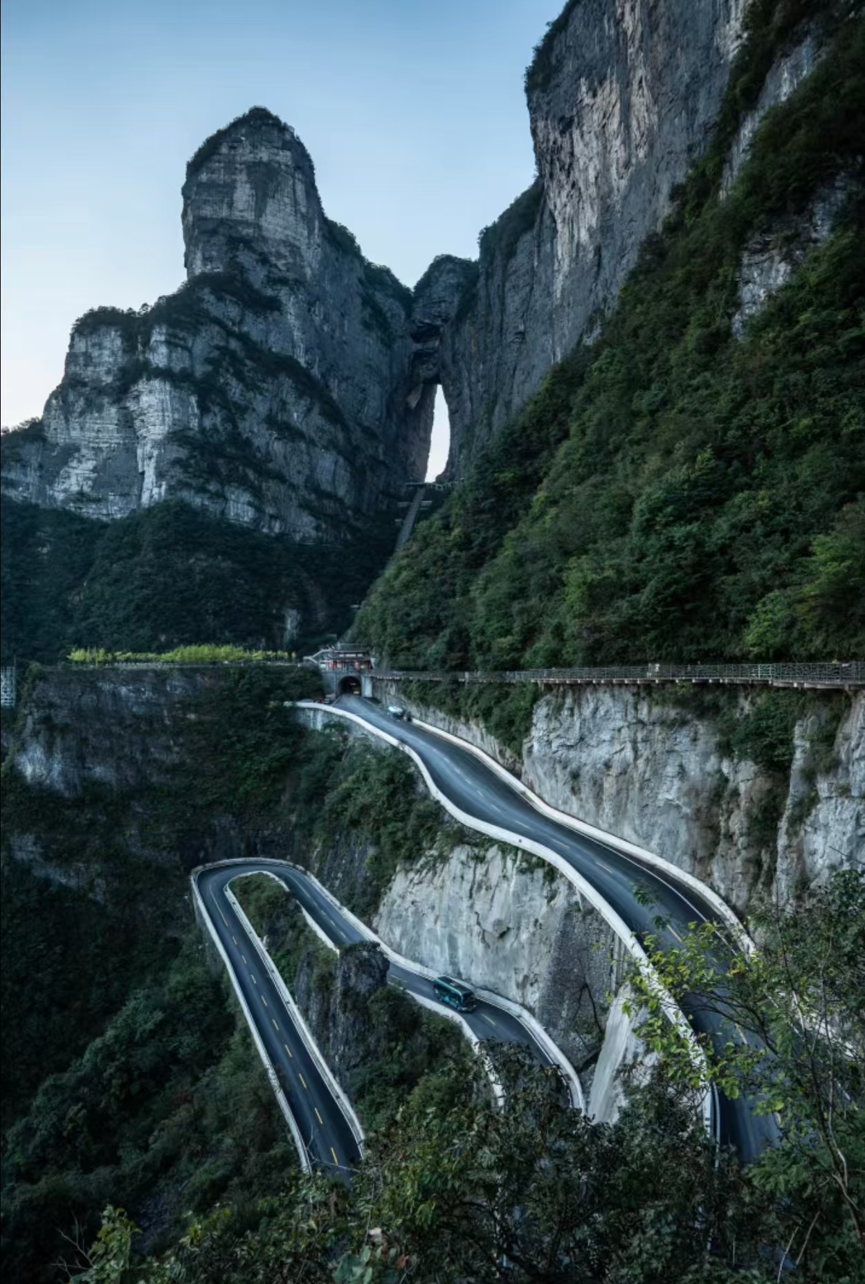 张家界旅游大概花多少钱一个人？